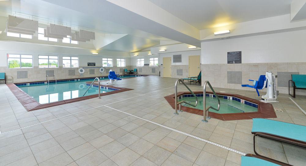 Residence Inn By Marriott Шампейн Екстериор снимка